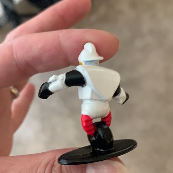 Disney LE Gizmo Duck Metal Nanofig NWOT - Picture 2 of 5